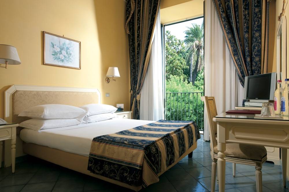 Imperial Hotel Tramontano