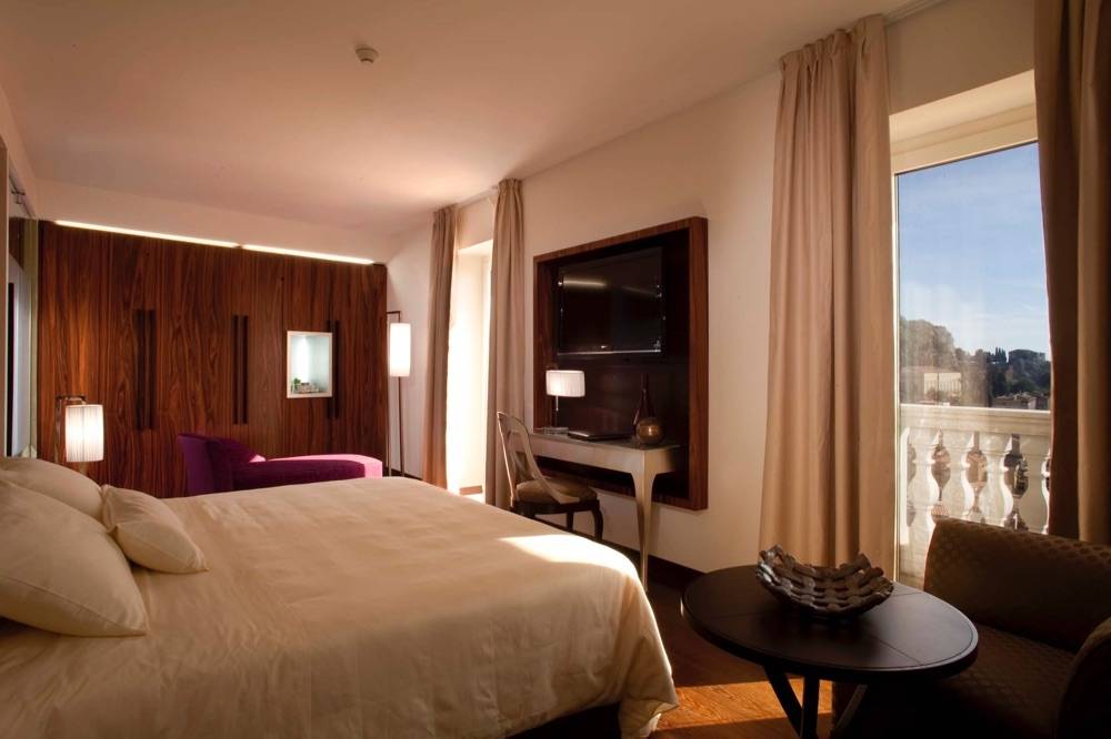 NH Collection Taormina