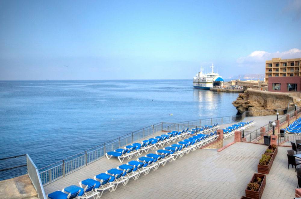 Paradise Bay Resort