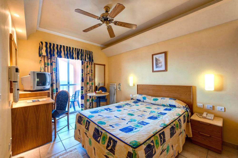 Paradise Bay Resort