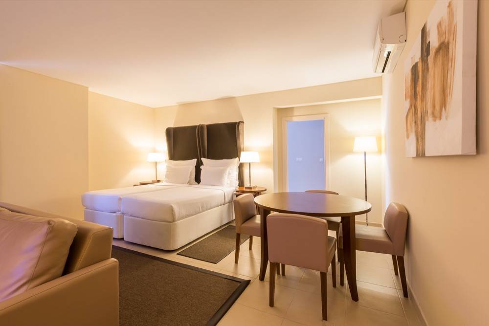 Salgados Palm Village Apartments & Suites