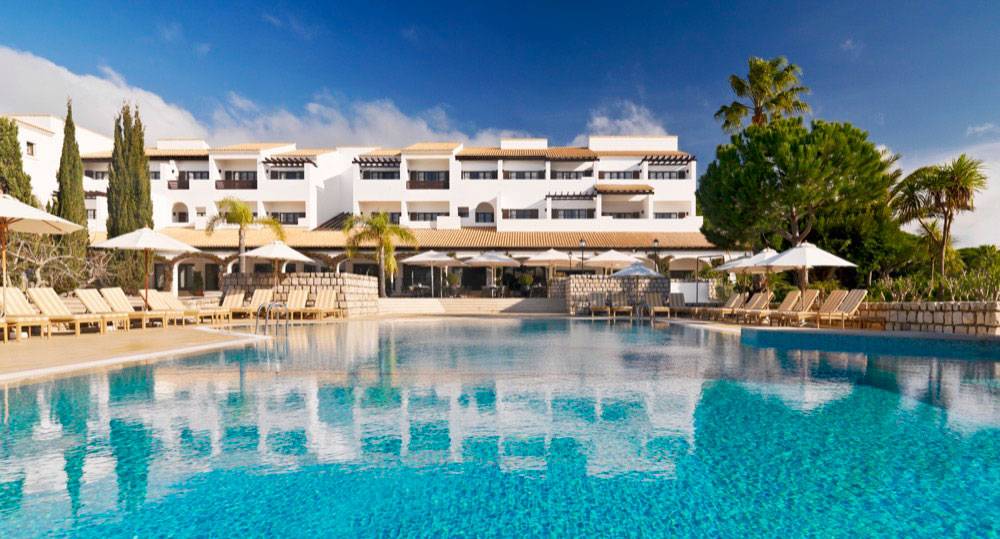 Pine Cliffs Hotel, a Luxury Collection Resort