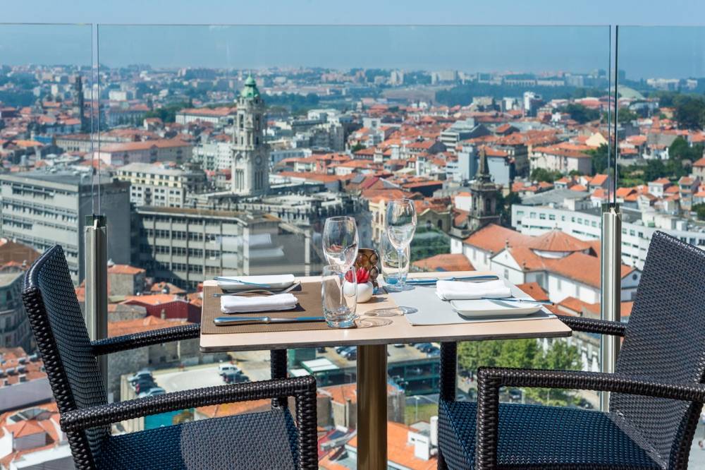 Hotel Dom Henrique Downtown