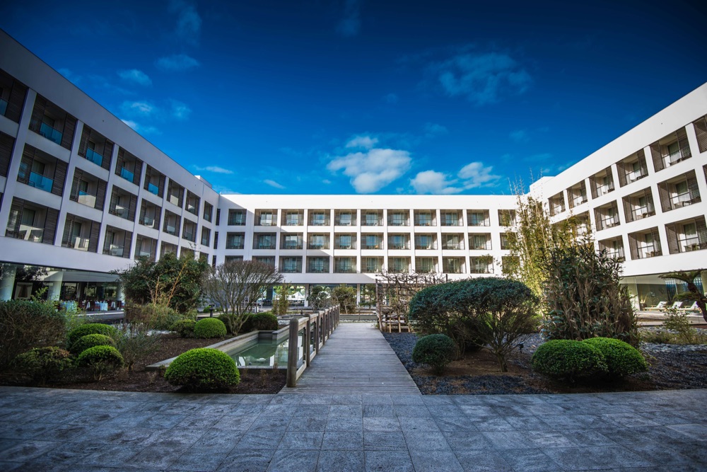 Azoris Royal Garden