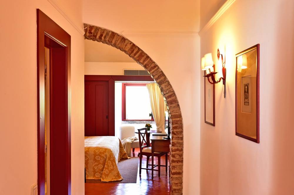 Pousada Convento Beja - Historic Hotel