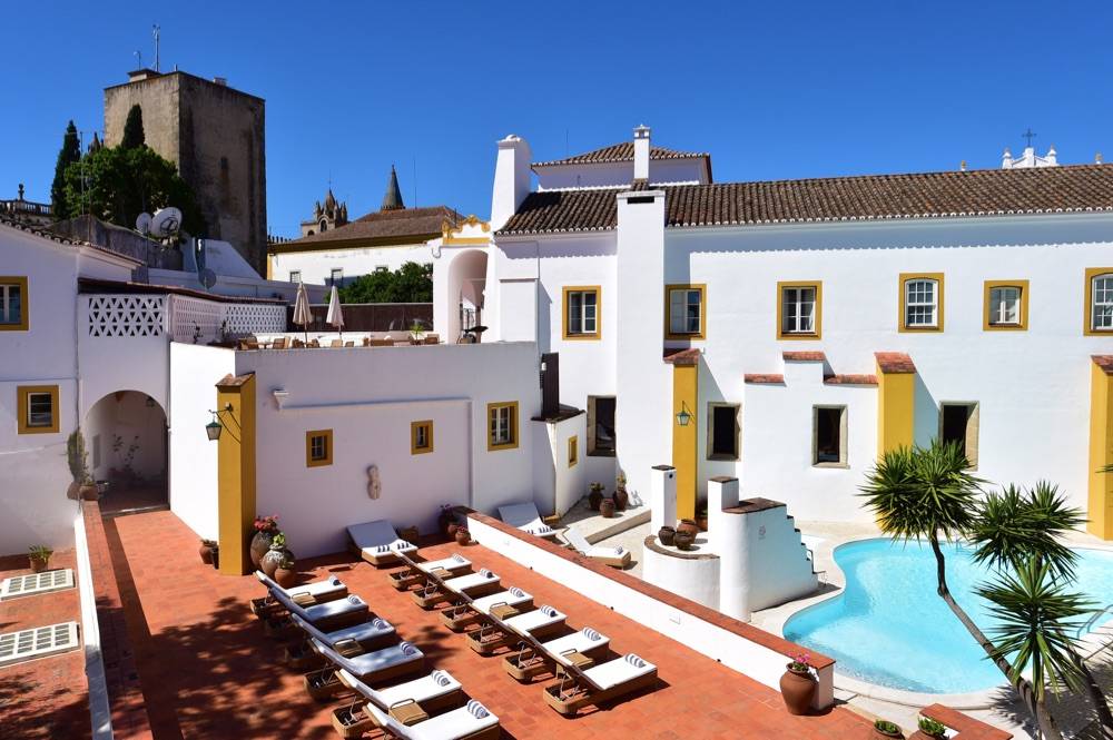 Pousada Convento Evora - Historic Hotel