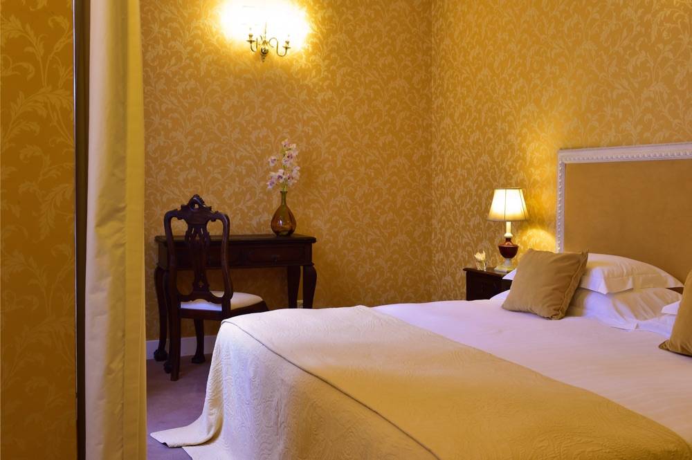 Pousada Convento Evora - Historic Hotel