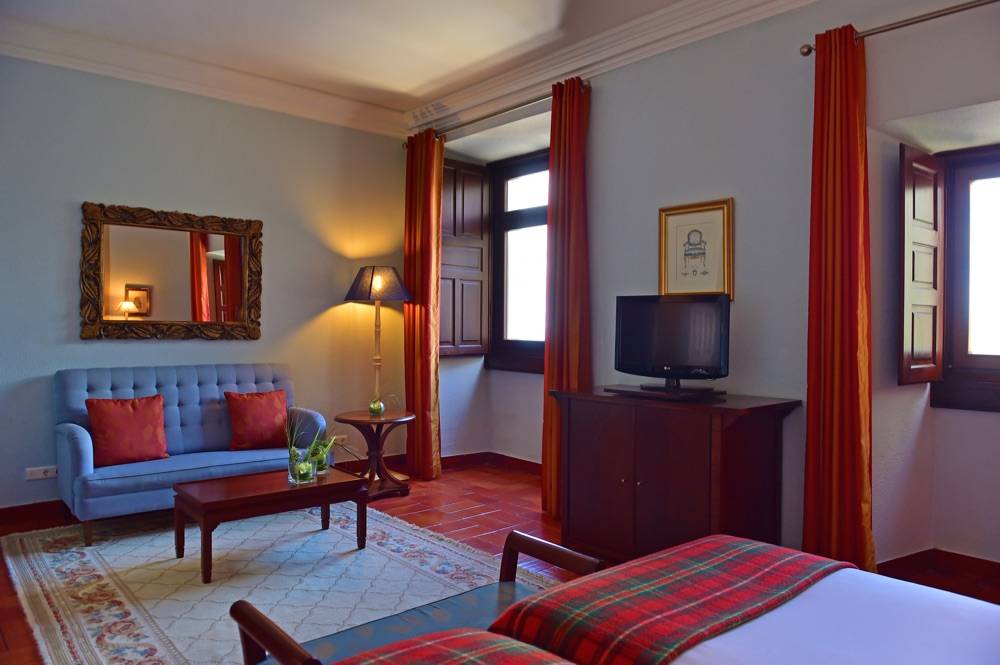 Pousada Castelo Palmela - Historic Hotel