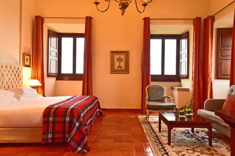 Pousada Castelo Palmela - Historic Hotel