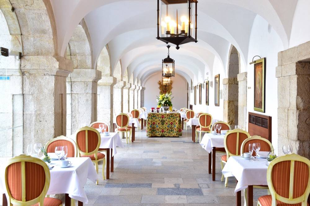 Pousada Castelo Palmela - Historic Hotel
