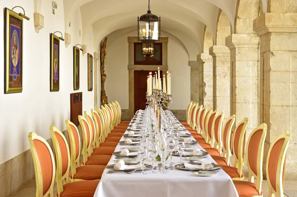 Pousada Castelo Palmela - Historic Hotel