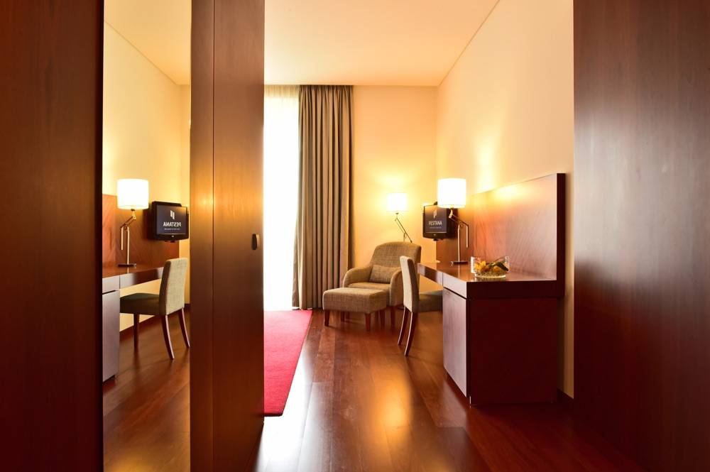 Pousada Viseu - Historic Hotel