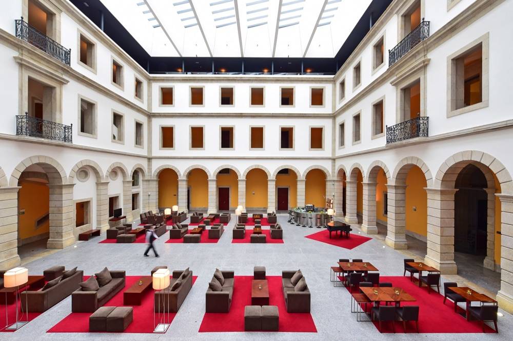 Pousada Viseu - Historic Hotel