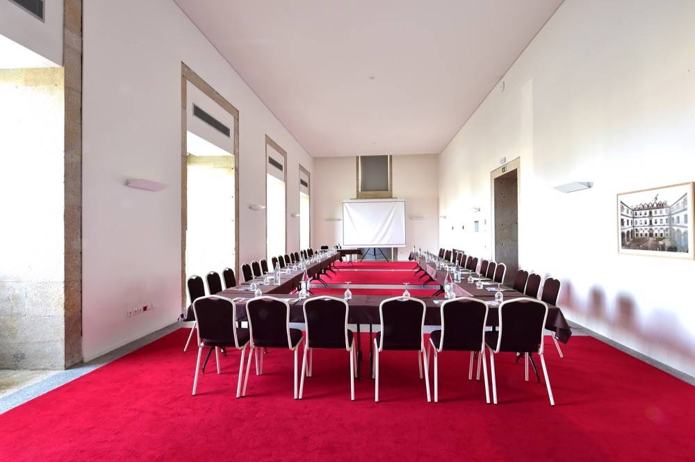 Pousada Viseu - Historic Hotel