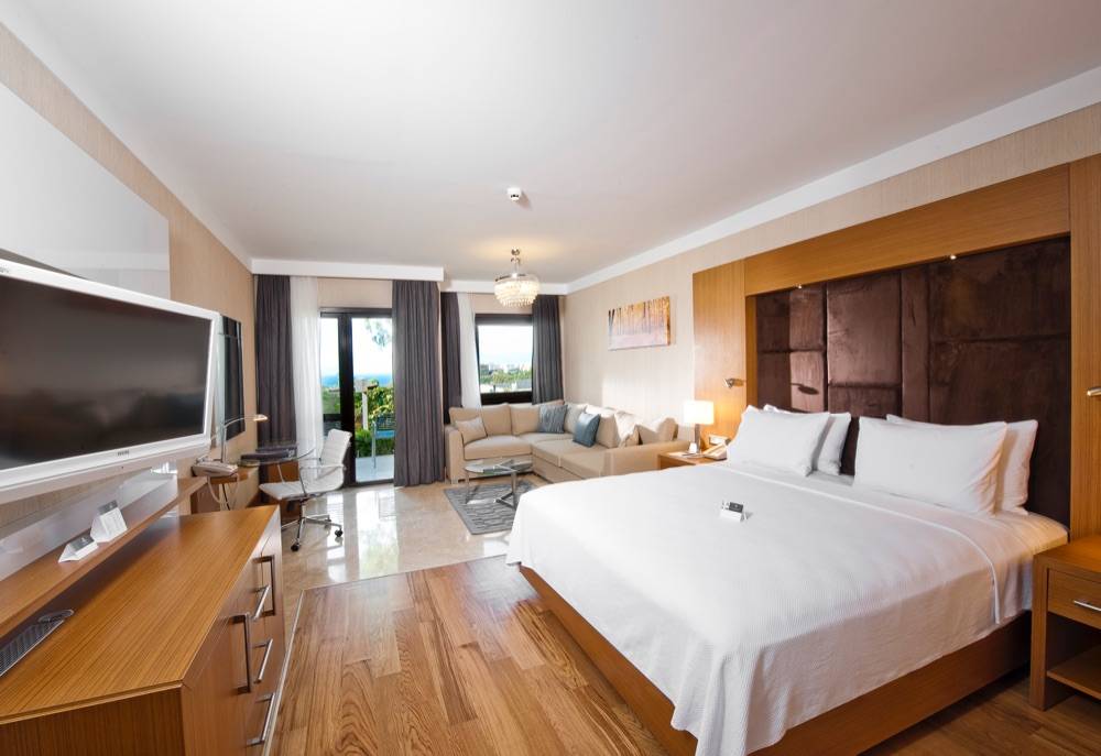 Hilton Bodrum Turkbuku Resort & Spa