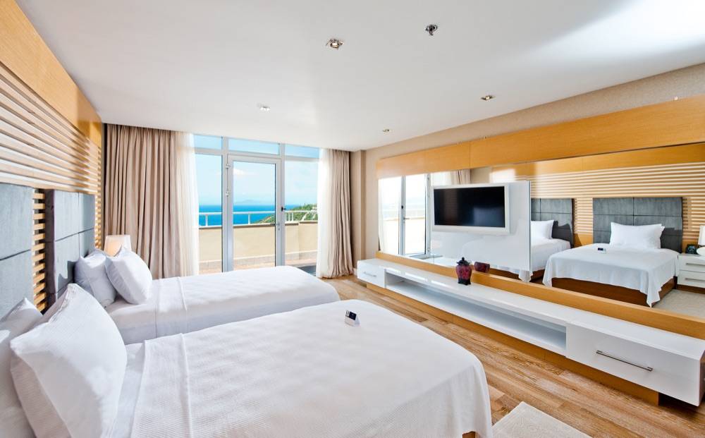 Hilton Bodrum Turkbuku Resort & Spa