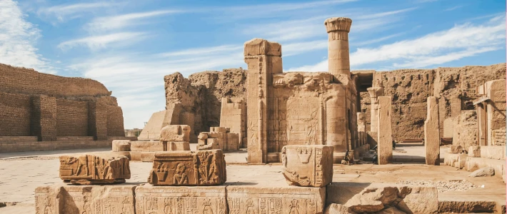 Ruinas del Templo de Horus en Edfu, Egipto
