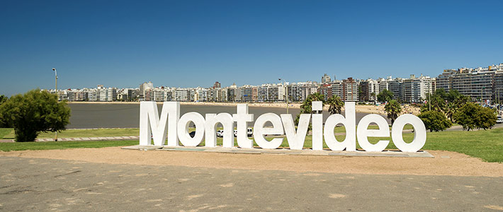 Crucero de paso por Montevideo, Uruguay