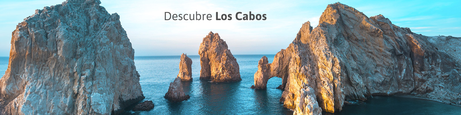 Conoce sus impresionantes playas de arena dorada