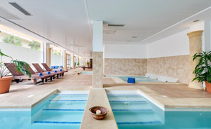 Cabogata Beach Hotel & Spa