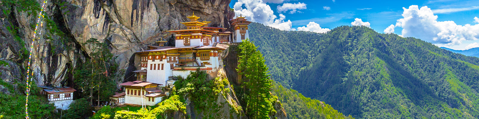 Taktshang Goemba, Bután