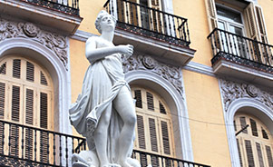 Estatua de la Mariblanca