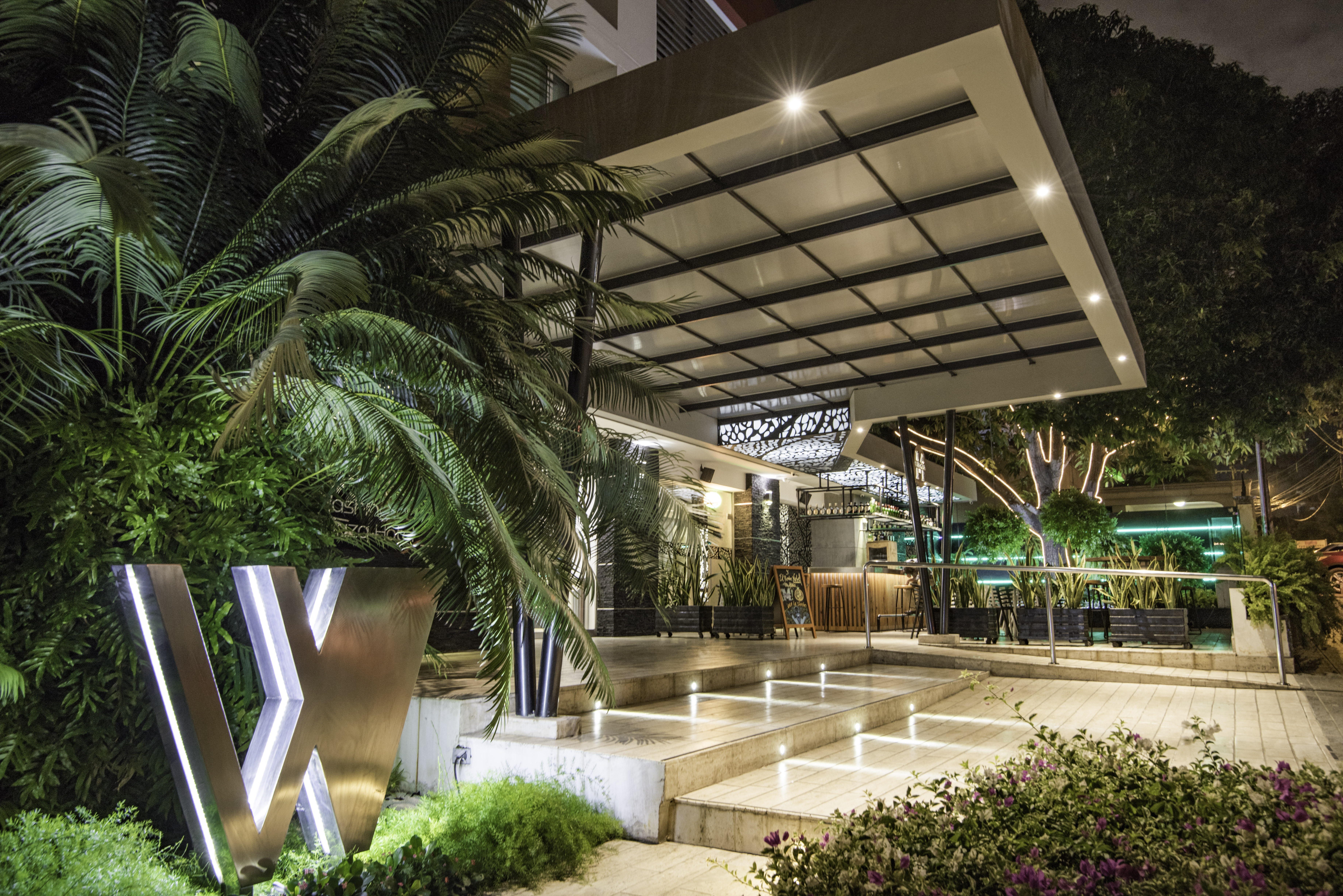 Washington Plaza by DOT Premium