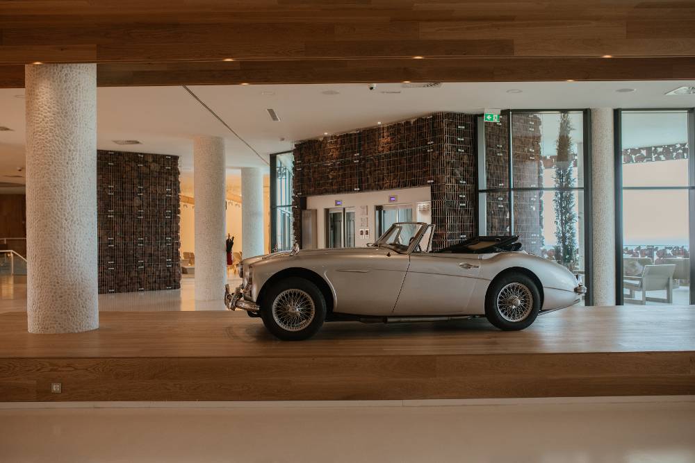Leiro Suites and Residences at Higueron Hotel Malaga, Curio Collection by Hilton