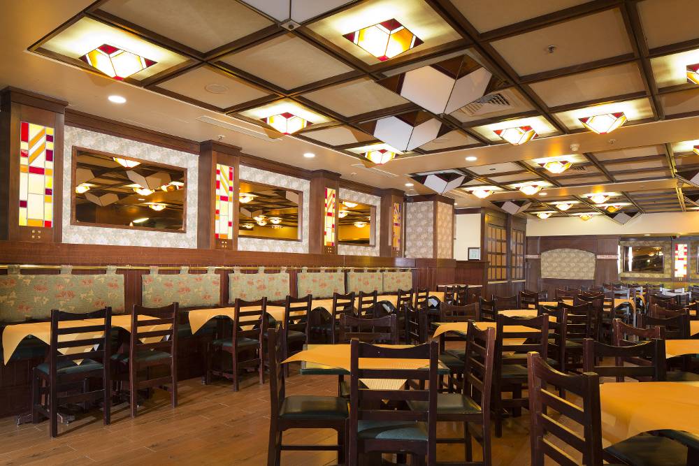Disney Sequoia Lodge