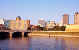 Des Moines