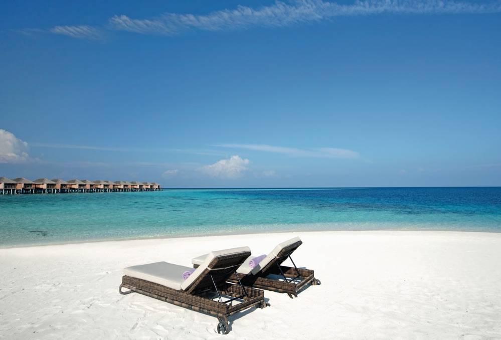 Constance Moofushi Resort Maldives All Inclusive