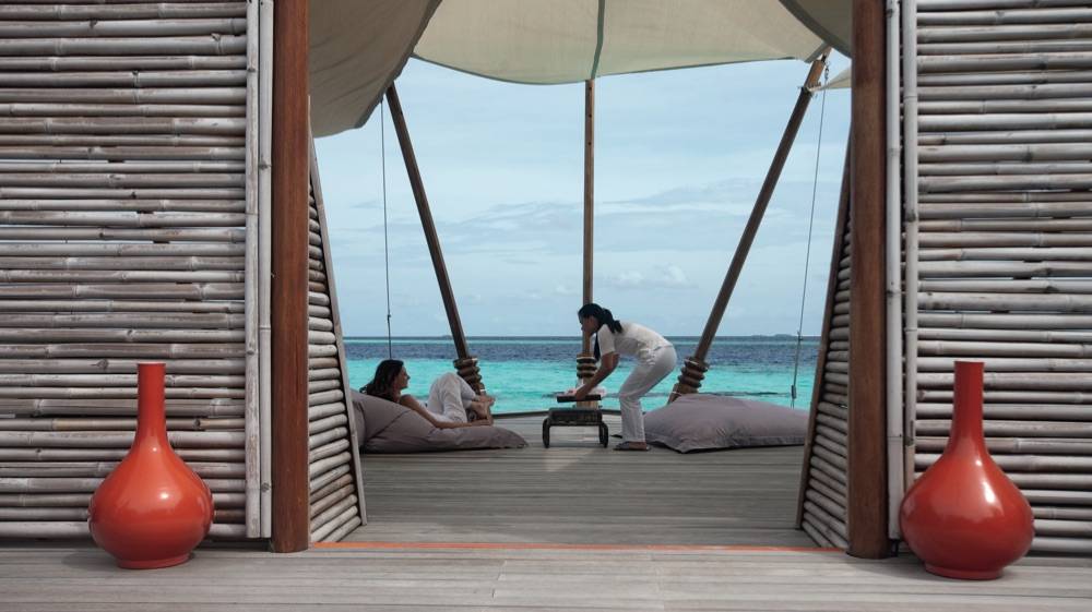 Constance Moofushi Resort Maldives All Inclusive