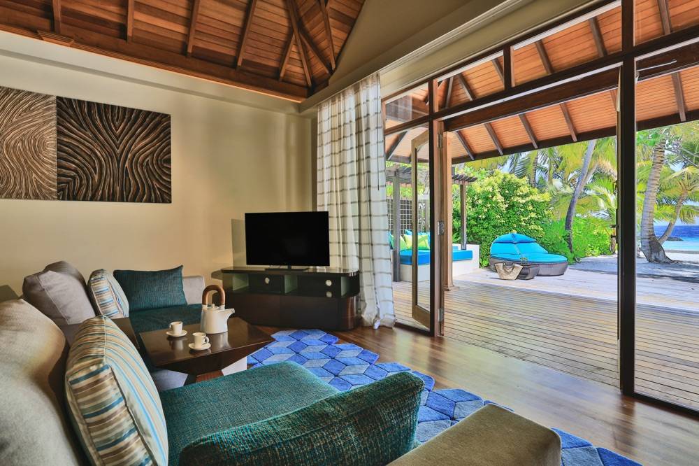Niva Kurumba Maldives