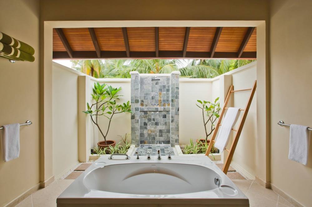 Niva Kurumba Maldives