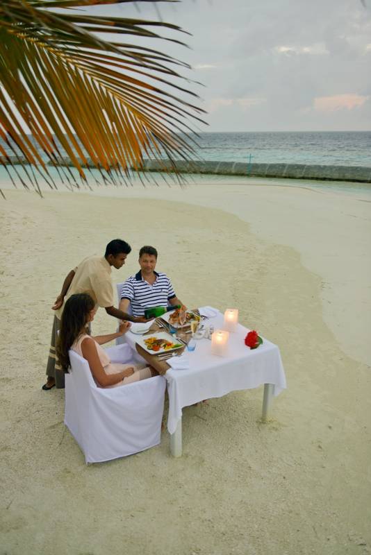 Outrigger Maldives Maafushivaru Resort