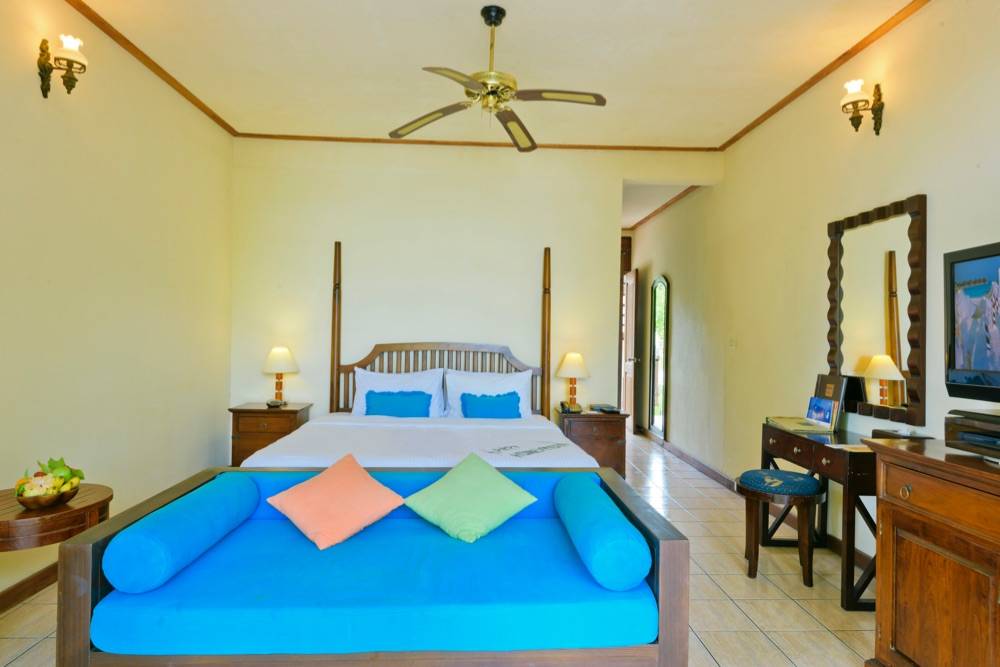 Olhuveli Beach And Spa Resort