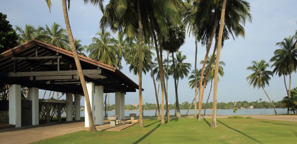 AVANI Kalutara Resort