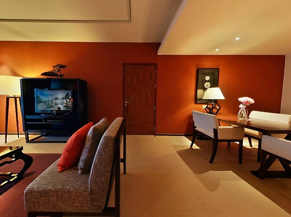 Crowne Plaza Panwa Beach Resort