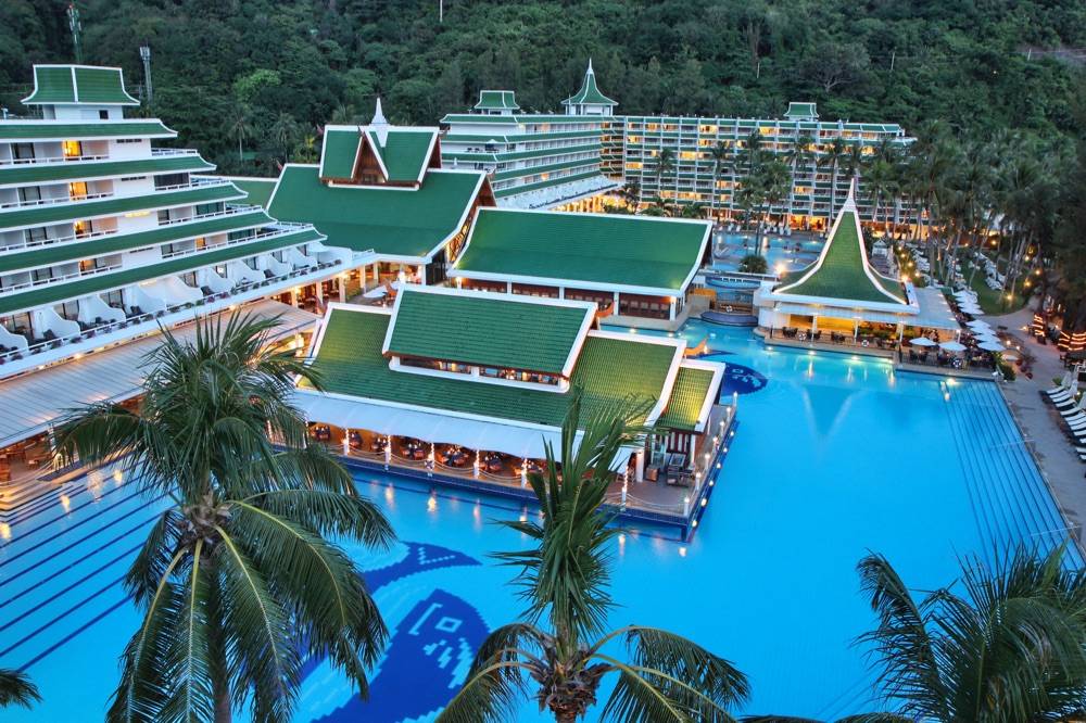 Le Meridien Phuket Beach Resort