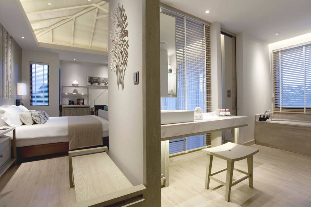 Pullman Phuket Arcadia Naithon Beach