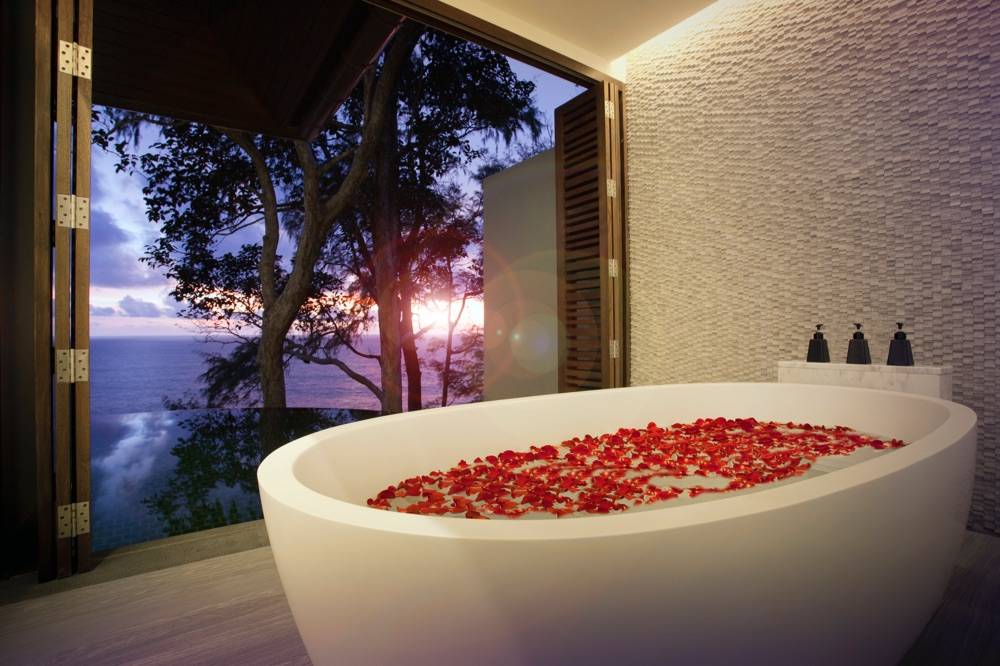 Pullman Phuket Arcadia Naithon Beach