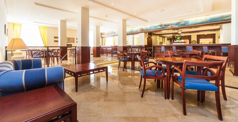 Hotel Globales Almirante Farragut