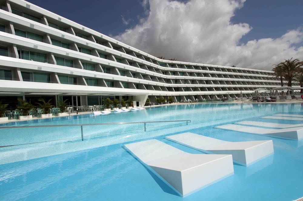 Santa Monica Suites