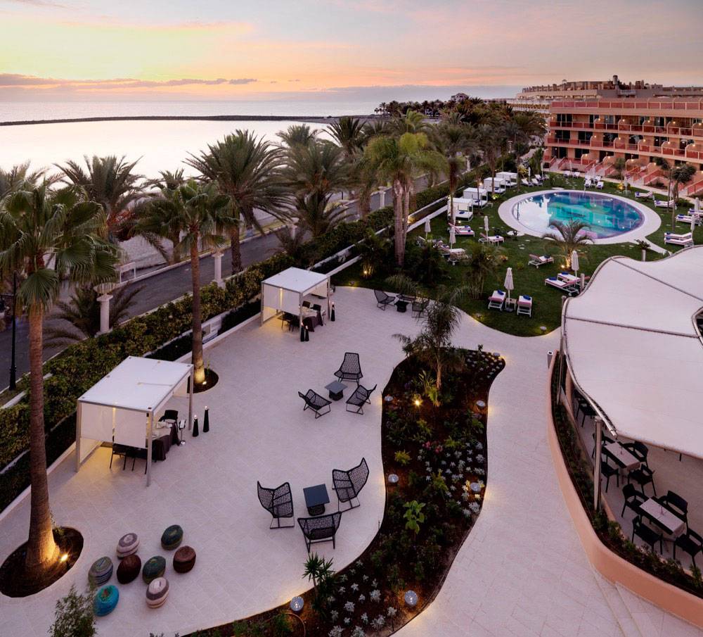 Sir Anthony Hotel