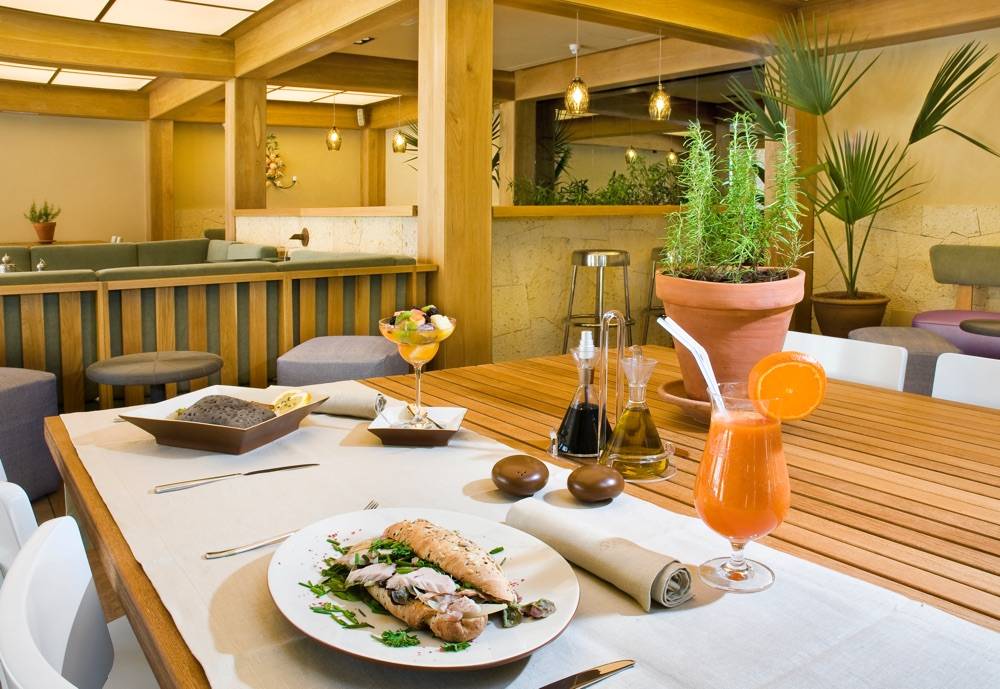 Bahia Del Duque Resort