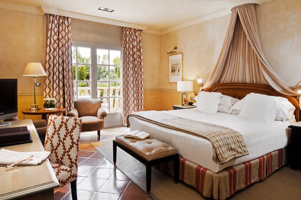 Bahia Del Duque Resort