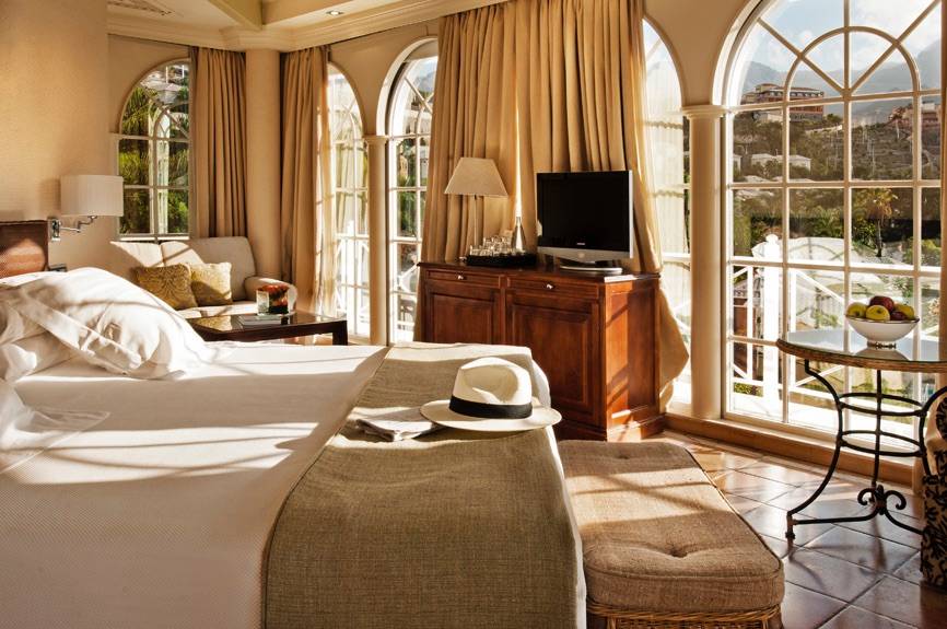 Bahia Del Duque Resort