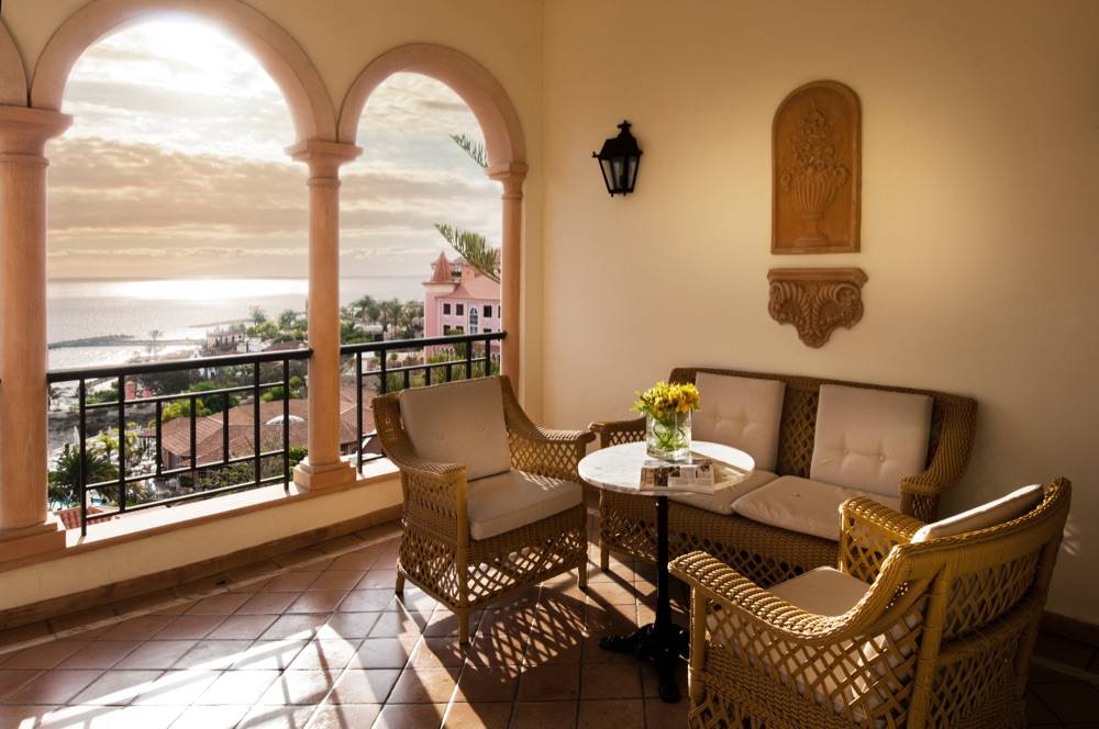 Bahia Del Duque Resort