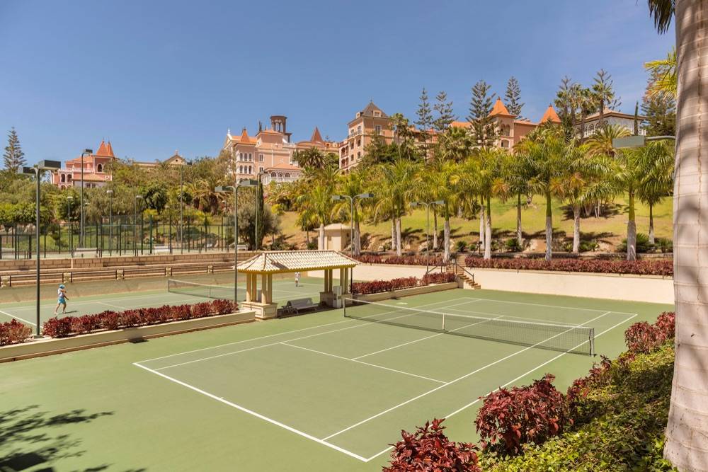 Bahia Del Duque Resort