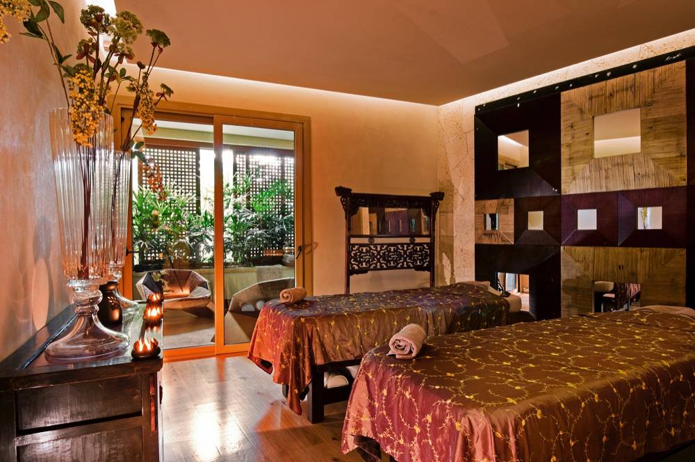 Bahia Del Duque Resort